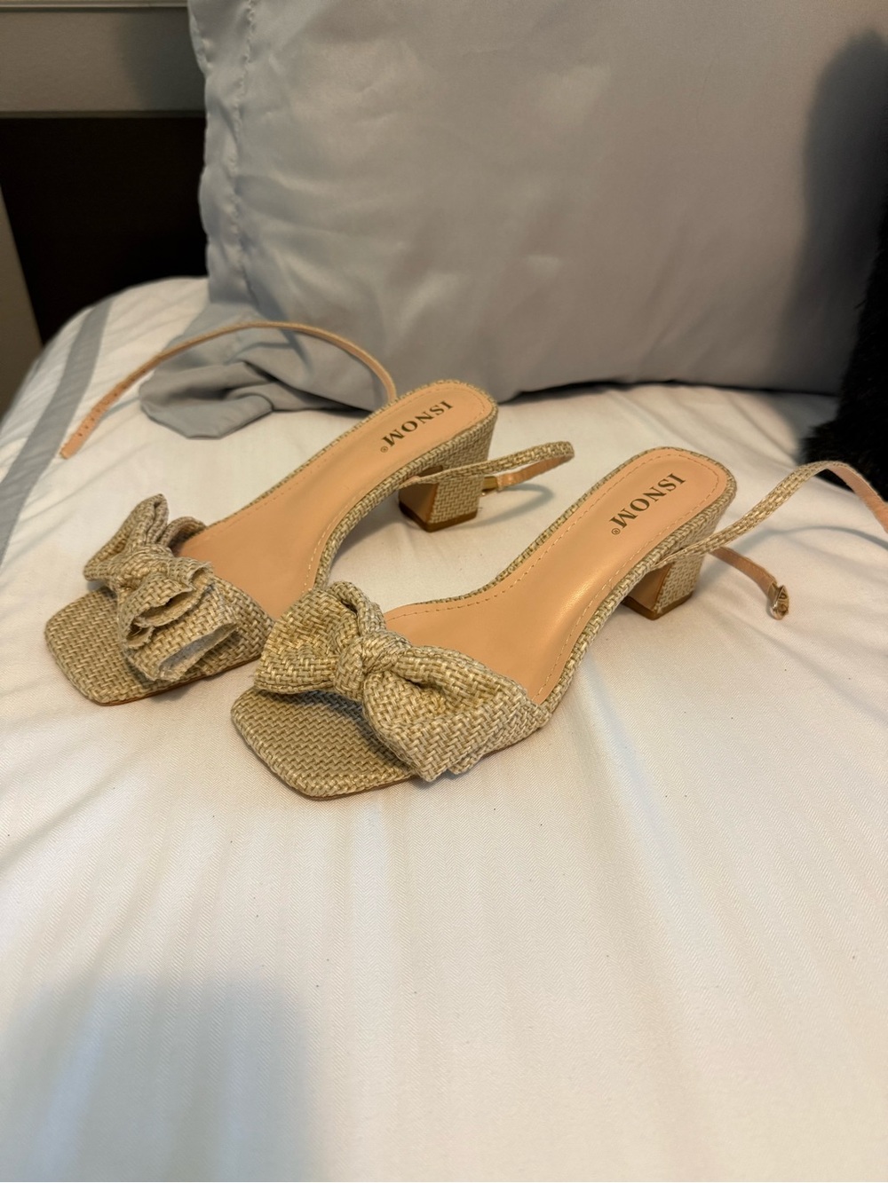 Raffia Heels With Bows